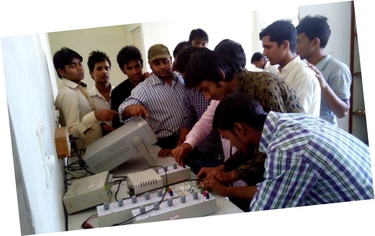 Electronics Communication Engg Lab Photos: Polytechnic Bengaluru