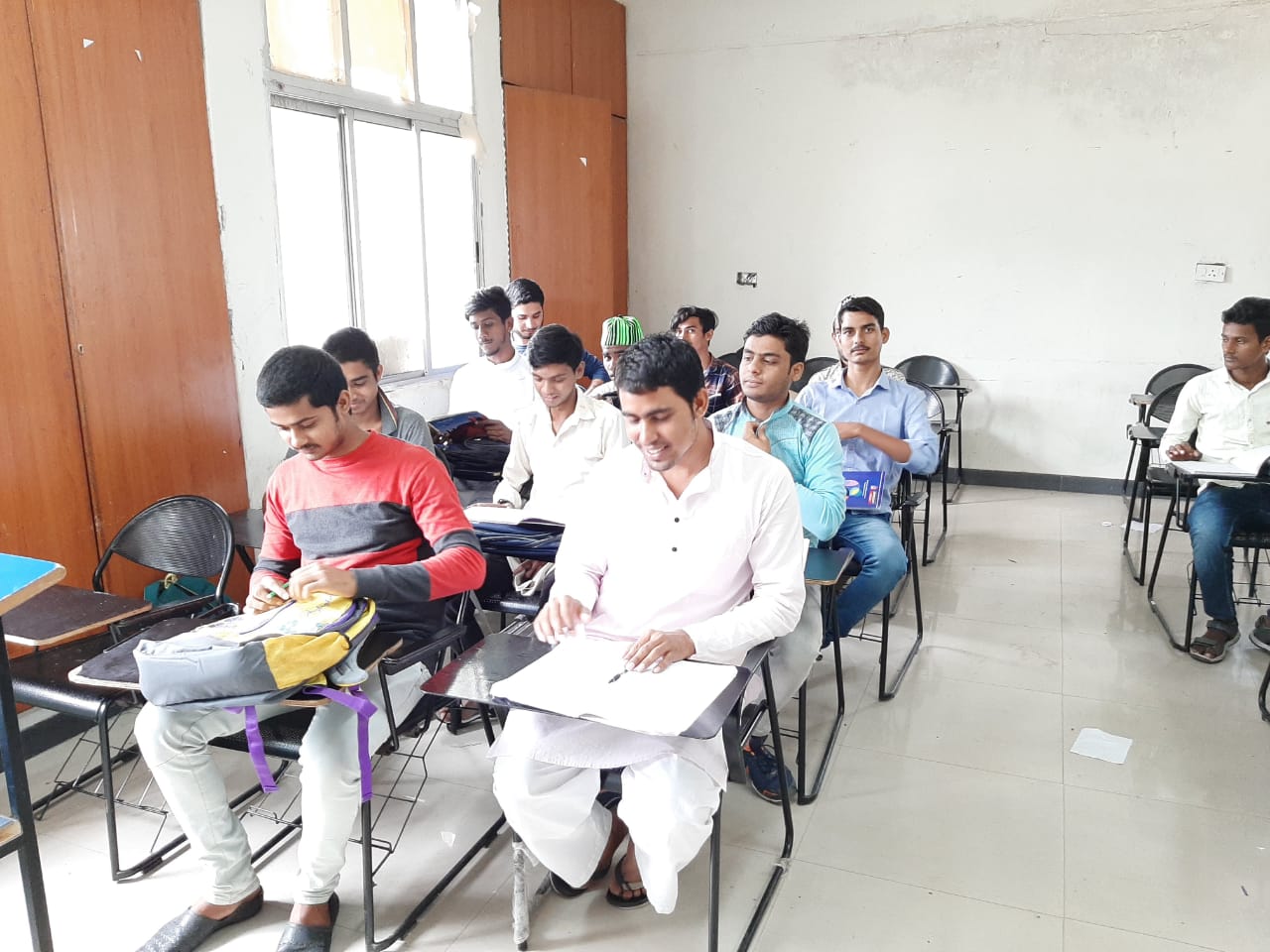 Classrooms Photos: Polytechnic Bengaluru
