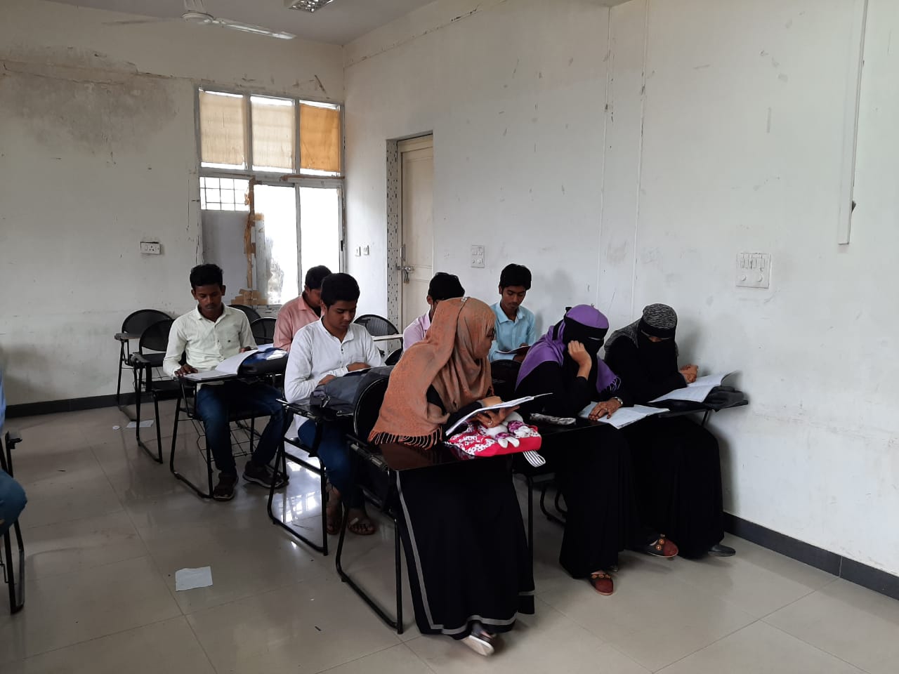 Classrooms Photos: Polytechnic Bengaluru