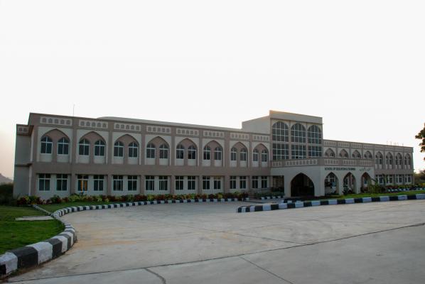 | Maulana Azad National Urdu University | MANUU