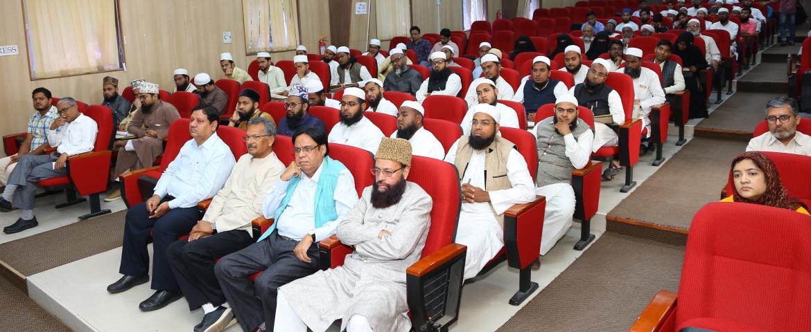  Dr Aqeel Ahmad: Dr. Aqeel Ahmad addressing the inaugural session. 