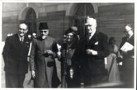 Azad at Rashtrapati Bhawan with French President