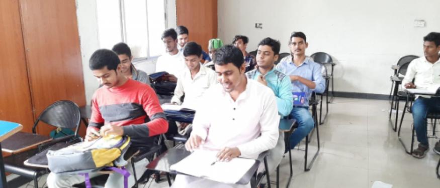 Classrooms Photos: Polytechnic Bengaluru