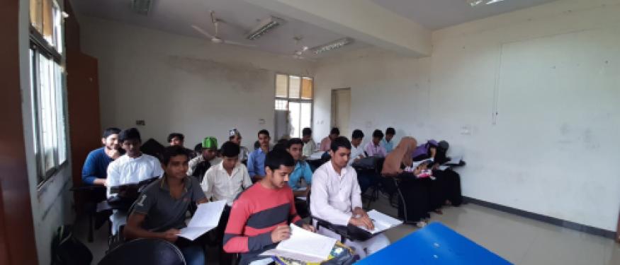Classrooms Photos: Polytechnic Bengaluru